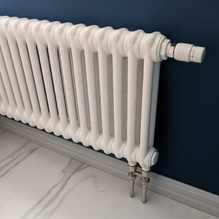  Zehnder Charleston Completto CH 2050/18 V001  RAL 9016